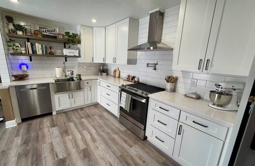 Greater Northdale House | 2-bedroom townhome in fantastic Carrollwood Tampa with 2.5 bathrooms and office.