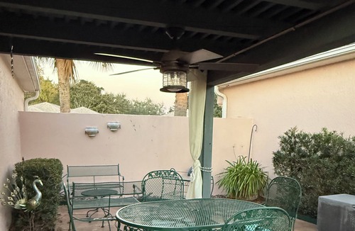 Rio Ranchero House | 2 BEDROOM VILLA LOCATED BTW LAKE SUMTER & SPANISH SPRINGS GOLF CART INCLUDED