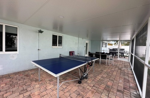 Fort Pierce House | 2 Blocks to Beach Remodeled 3/2 Home Pets Welcome!