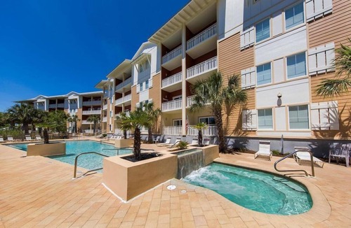 Waterside Village Apartment | 2 Br/2 Bath Condo at Waterside Village unit 204