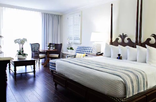 Pelican Bay Hotel | 2 Double City | Inn at Pelican Bay | Breakfast + Beach Ride | 2 Units