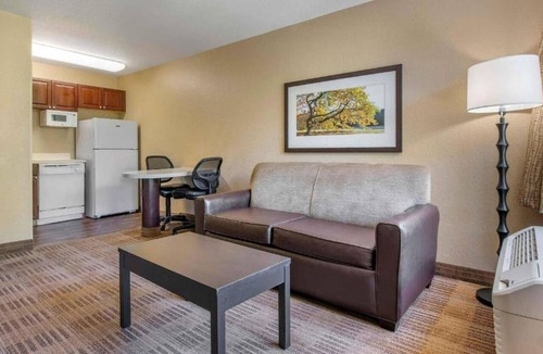 Secret Cove Apartment | 2 Full Beds | Non-Smoking, Kitchen