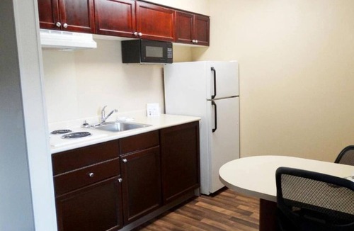 Secret Cove Apartment | 2 Full Beds | Non-Smoking, Kitchen