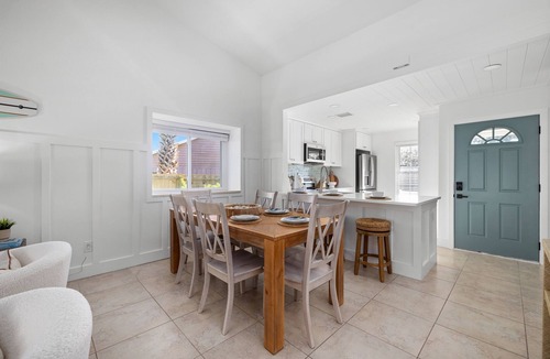 Jacksonville Beach House | 2 homes 2 Pools 2 Courts Sleeps 18