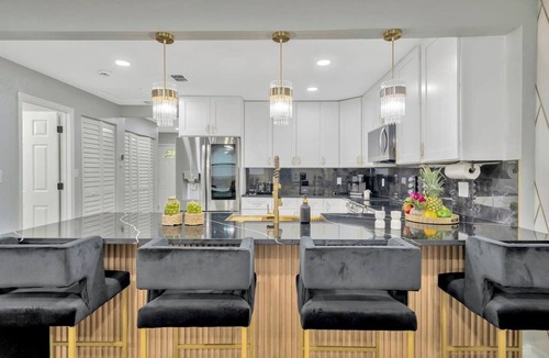 Old Seminole Heights House | 2 Houses Near Downtown, 5 Bed and 4 Bath Sleeps 12