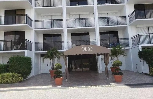 Cocoa Beach Condo | 2 king/bdrms, w/2bath condo @ Cocoa Beach FREE PREVIEWs with +6/12 month lease