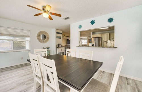 Ruskin House | < 2 Mi to Beach & Marina: Bright Ruskin Retreat!