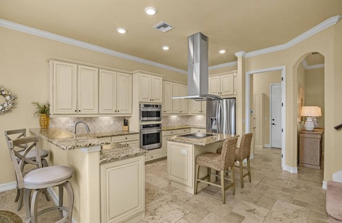 Bonita Springs House | 2 story estate home with 2 masters, 3 guest rooms, 4 full bathrooms. Discounted
