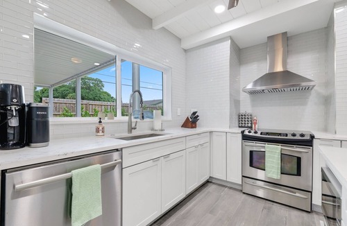 Delray Beach House | 237 | Heated Pool | Putting | Outdoor Living | FreeBee Zone | by DelrayNightly