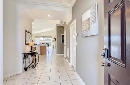 Four Corners House | 24 Rolling House