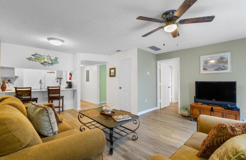 Madeira Beach Apartment | #250G Madeira Beach Yacht Club