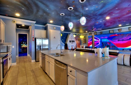 Kissimmee House | 28 Bedrooms Space & Wonder Bowling Mansions, SIDE BY SIDE, Sleeps 76