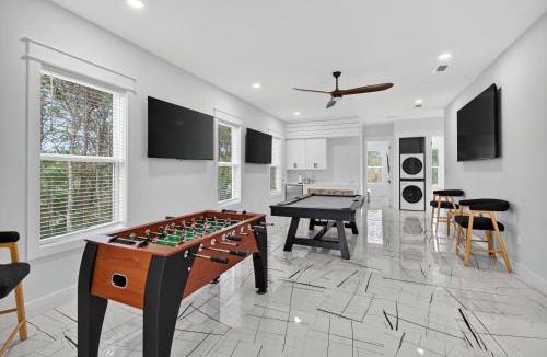 Gulfview Heights House | 28 Maple Street - Luxury Home in 30A — Sleeps 44, Perfect for Large Groups & Beach Getaways