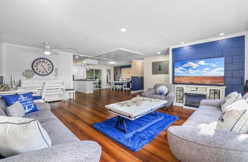 College Green Estates House | 2812 Tulane Dr