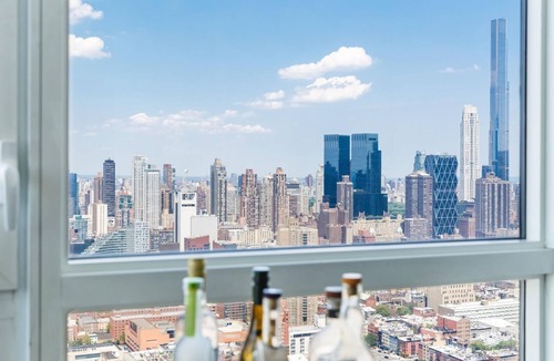 Hudson Yards Condo | 2BR/2BA Luxury NYC Condo – Stunning Views, hot spots, Ideal for Leisure/Business