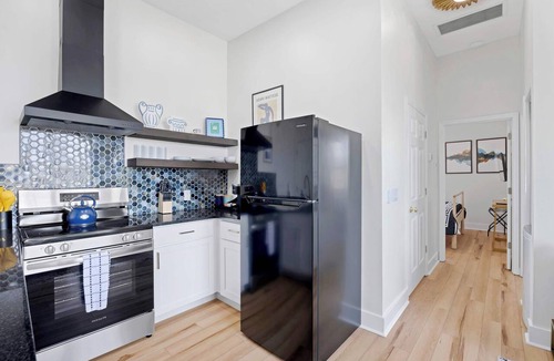 Springfield Apartment | 2BR Apt Near Stadium - NES Gamer Oasis!