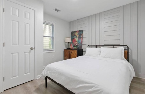 Clarkdale Apartment | 2BR Duplex Peaceful Stay 25 Mins to Atlanta
