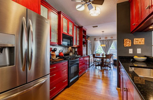 Indian Beach Sapphire Shores House | 2BR Healing Oasis w/Private Pool Near Sarasota Bay