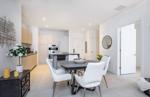 Hollywood South Central Beach Condo | 2BR Penthouse Ocean View Suite at Hyde Beach House Luxury Condo-Resort