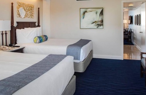 St. Pete Beach Hotel | 2x Gulf Front View Villa w/Balcony 2 Double Beds at Island Grand at TradeWinds