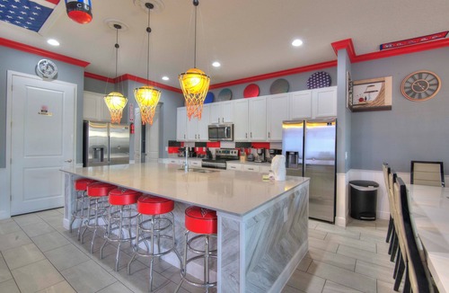 Kissimmee House | 2x Side-by-Side Bowling Villas, 1GB WiFi, videowall TVs, Sports-Wonder, sleep 80