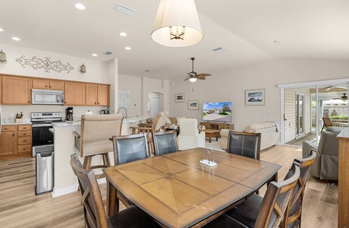 Wildwood Villa | 3/2 Pet Friendly Courtyard Villa