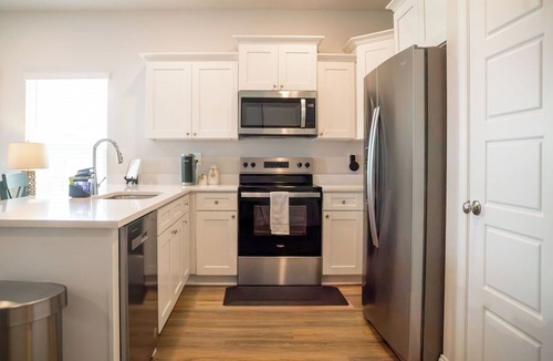 Gulf Hills House | 3/bd 2.5/bath near Downtown Ocean Springs & beaches! Coastline Cottage