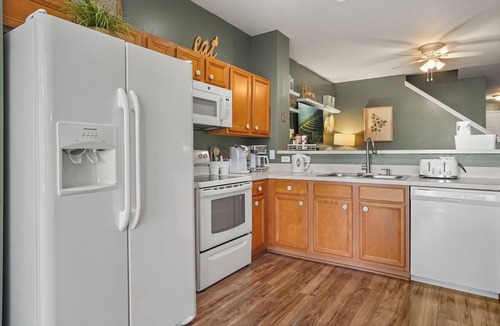 Crestwynd Bay House | 3 BD/3 BA/Crestwynd Bay (7613 AR)