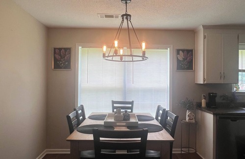 Midland City House | 3-bedroom 2 baths house near everything in perfect Midland City with cool AC