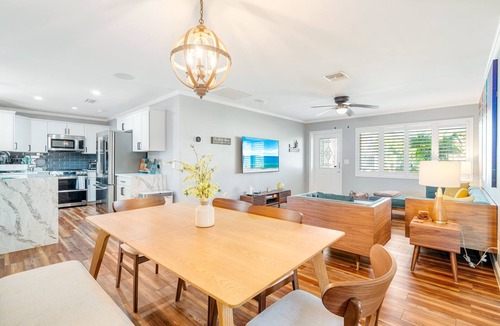 Saint James City House | 3-bedroom house in charming Saint James City with Canal Views!