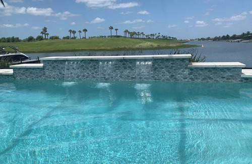 Biggar House | 3-bedroom house Estero/Southern Fort Myers on canal/lake with beautiful sunsets