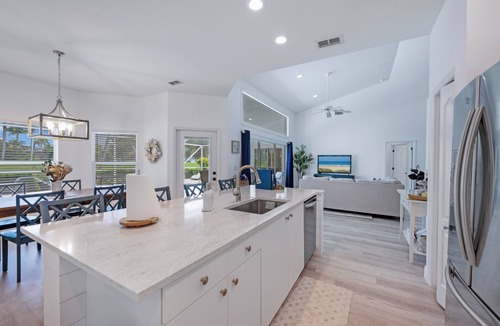 Naples House | 3 Bedroom House w/pool, Players Club access and Golf Course view in Lely Resort.
