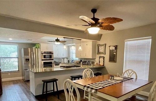 Country Oaks Apartment | 3 Bedroom Single family 427957 by Houzlet
