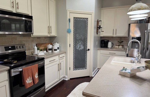 Port Wentworth House | 3 Beds, 2.5 Baths+Fenced Yard for Family & Pets