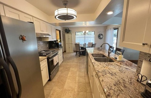 Dunnellon House | 3-BR house w/heated pool in charming Dunnellon with AC, WiFi. Enjoy a cozy stay