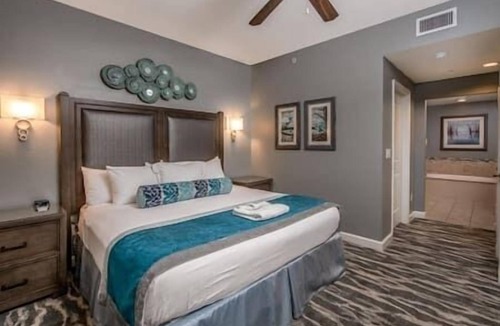 Marco Island Hotel | 3 Marco Sunset Cove Resort, Pool, Hot Tub, Beach