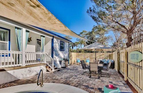 Clipper Cove House | 3 min to Beach - Super Clean – Completely Renovated!
