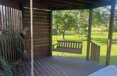 Fellowship House | 3 min to WEC, 10 min to HITS, beautiful 4 bedroom home w pool in Golden Hills
