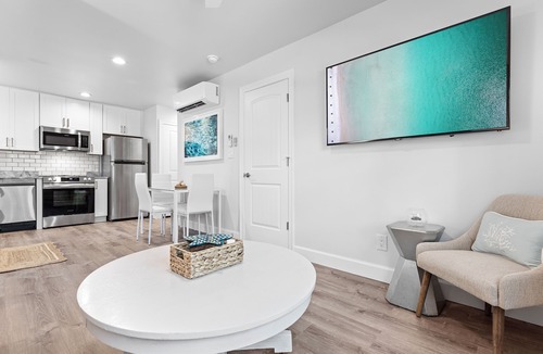 Dune Allen Beach Cottage | 30-A walk to beach, semi private pool
