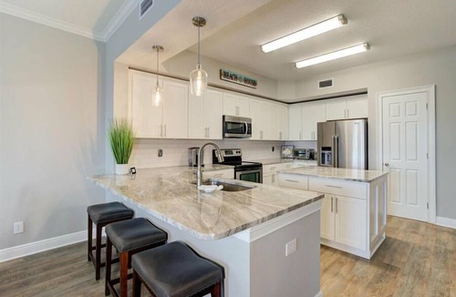 Clearwater Beach Condo | 301 Bay Harbor – Waterfront Luxury, Balcony Views, Heated Pool & Walk to Clearwater Beach