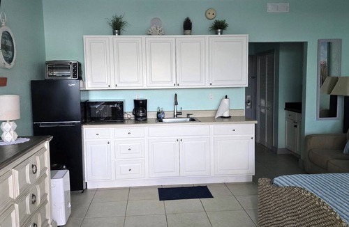 Ruskin Apartment | #303 A Luxury Resort at Little Harbor With Dolphins and Fishing Just Steps Away