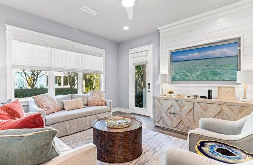 Treetop House | 30A Pet Friendly Beach House - Scissortrail at Treetops