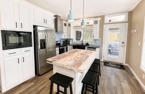 Santa Rosa Beach Cottage | 30A's Camp Coastal - Cozy beach cottage 1/2 mile from the beach!