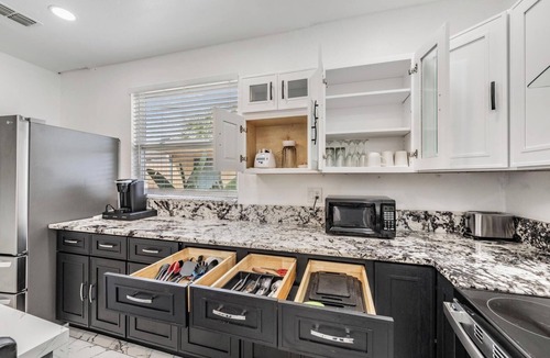 St. Petersburg House | 3Bd/2ba House in St. Petersburg Near Golf Course