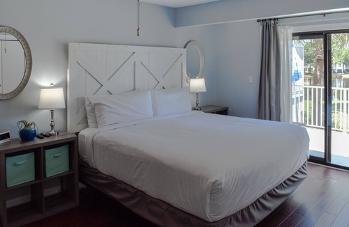 Sandestin Cottage | 3BD 3BA Seascape sleeps 8, 6 Seater Golf cart Miramar beach access