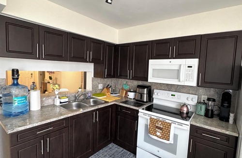 Homestead Condo | 3bedroom-Free Parking LakeView-Sunset-Balcony-Central - 24hr Security Patrol