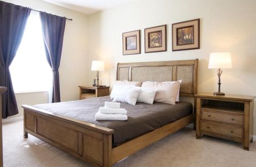Florida Central Atlantic Coast House | 3Br 2Bath Condo Balcony 5min Conv Center 1410ft