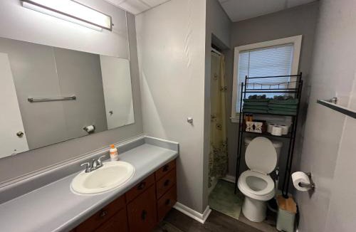 Valdosta House | 3BR 5 Beds Groups Ask for Last-Minute Deal!