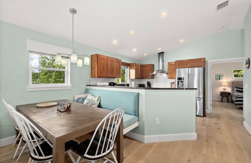 Marineland Acres House | 3BR Beach Walk Home with 2 Private Suites in Quiet Setting