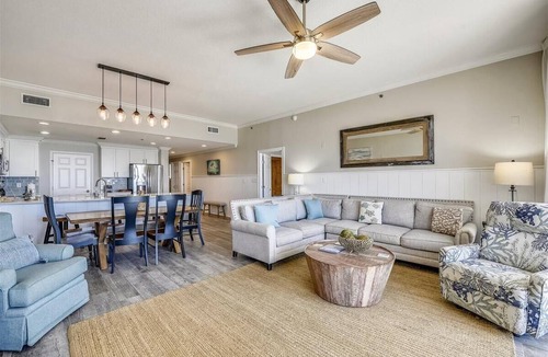 Thomas Drive Condo | 3BR Beautiful Condo with fabulous views, spring/summer open book now!